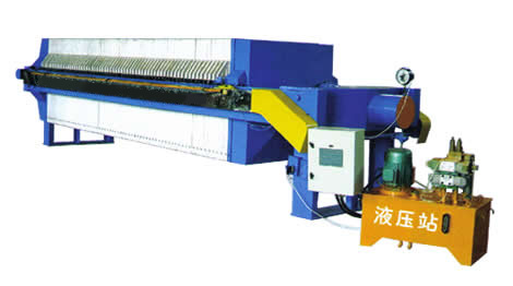 1000型自動拉板壓濾機(jī).jpg 1000型自動拉板壓濾機(jī).jpg